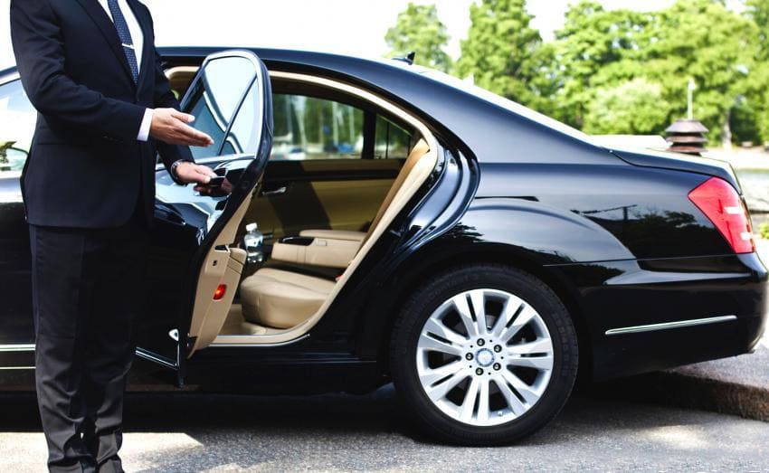 Conferences & Delegations Car Rental In Gurgaon